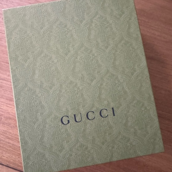 Gucci Black Heels with Thin Straps and High Stiletto Heel - Picture 8 of 10